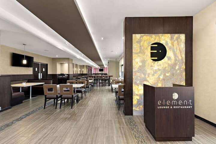 Breakfast area